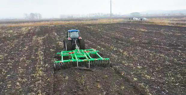 土壤有机质从哪里来?在土壤中起哪些作用?